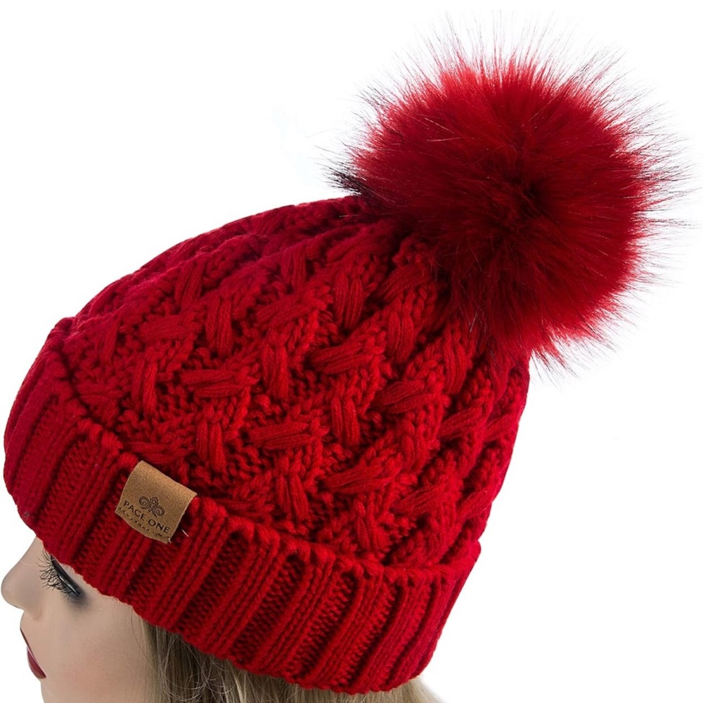 Red Cable Knit Beanie with warm lining **WORN ONCE**